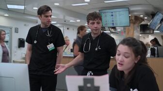 The Pitt S02E14 8 00 P M